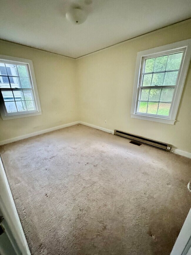 Building Photo - 2603 Lane Ave