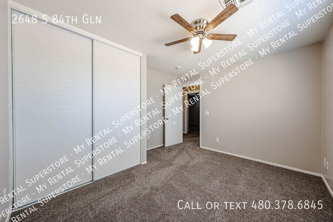 Building Photo - 2648 S 84th Gln