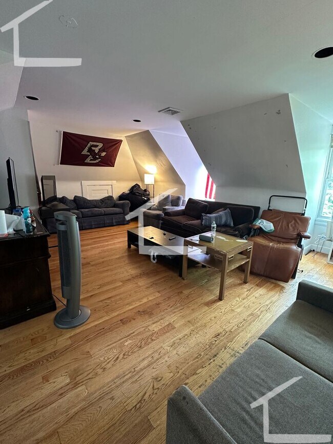 Building Photo - 13 Orkney Rd