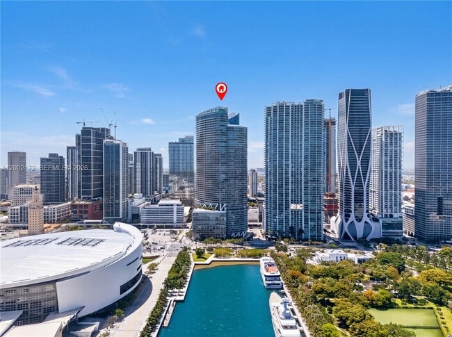 Building Photo - 888 Biscayne Blvd