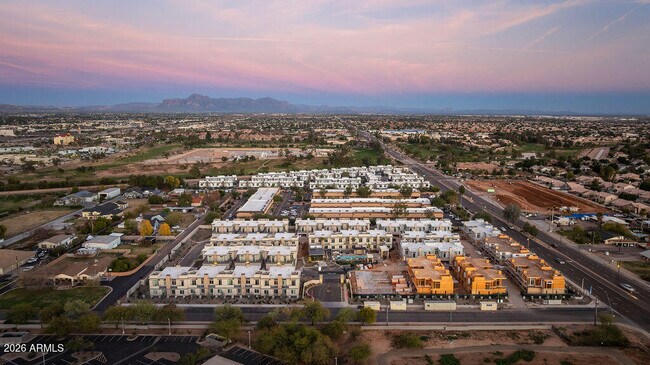 Building Photo - 1927 S Recker Rd