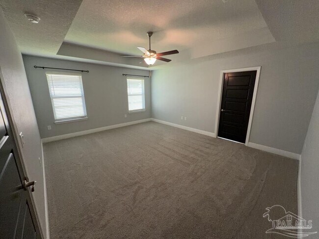 Building Photo - 6264 Pineapple DR