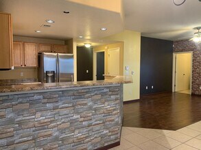 Building Photo - Beautiful 1 Bedroom, 1 Bath Condo In The NE!