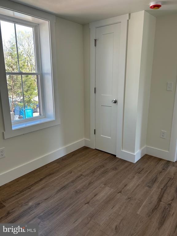 Building Photo - 152 N Walnut St