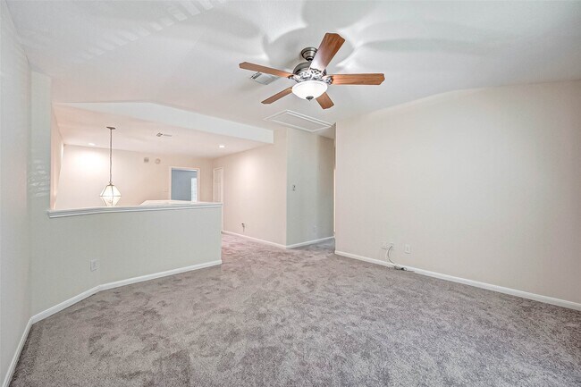 Building Photo - 5127 Birch Manor Ln