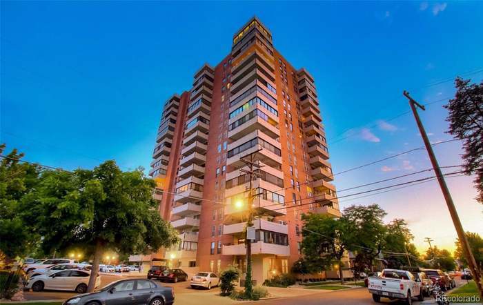Building Photo - 130 N Pearl St
