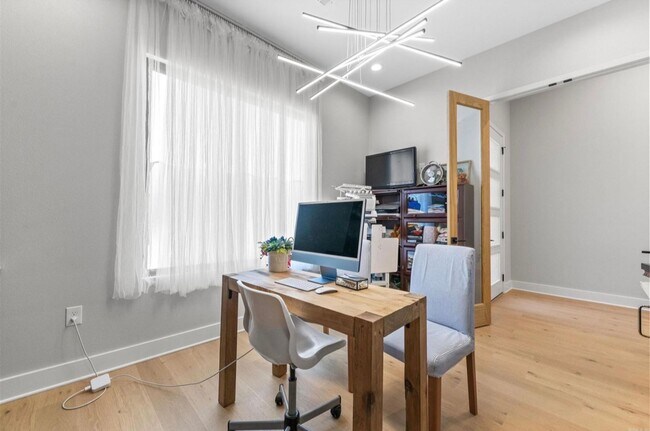 Building Photo - Modern luxury available in Fletcher Ridge