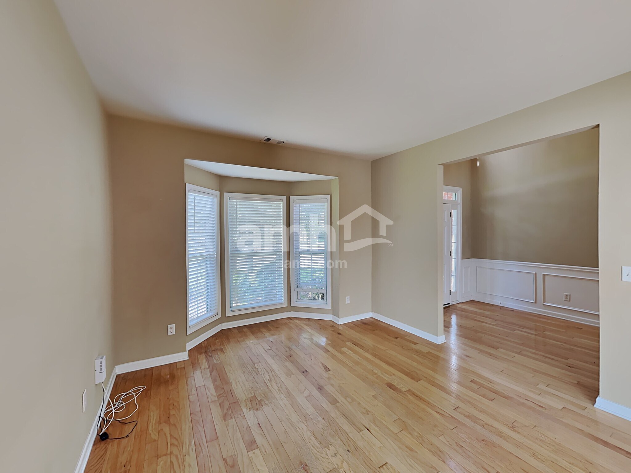 Building Photo - 291 Ivy Manor Dr NW