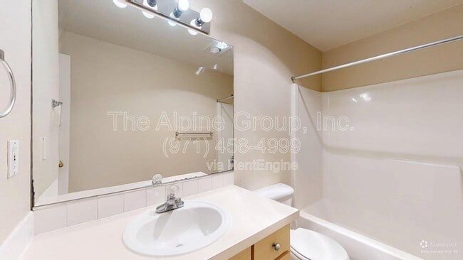 Building Photo - 4244 SW Laducer Pl
