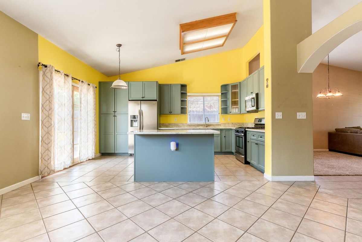 Building Photo - 5304 Countrybrook Ln