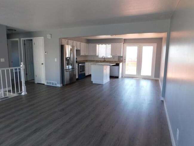 Building Photo - 3625 S 4445 W