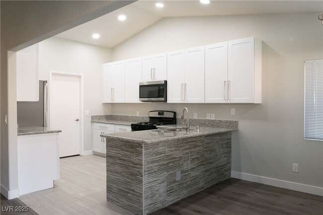 Building Photo - 836 Teal Wing Way