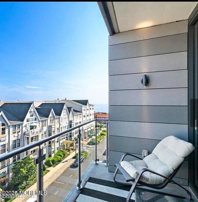 Building Photo - 20 Melrose Terrace