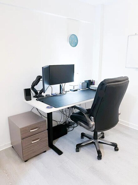 Building Photo - 2141 I St NW