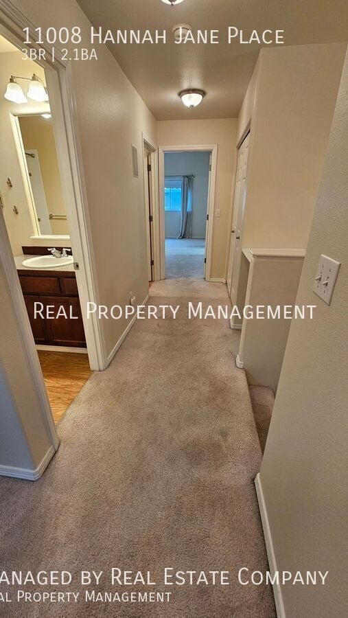 Building Photo - 11008 Hannah Jane Pl