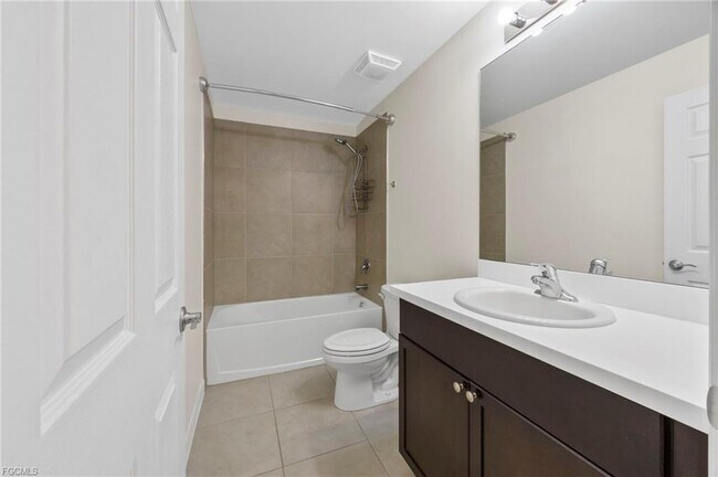 Building Photo - 15848 Wildflower Cir