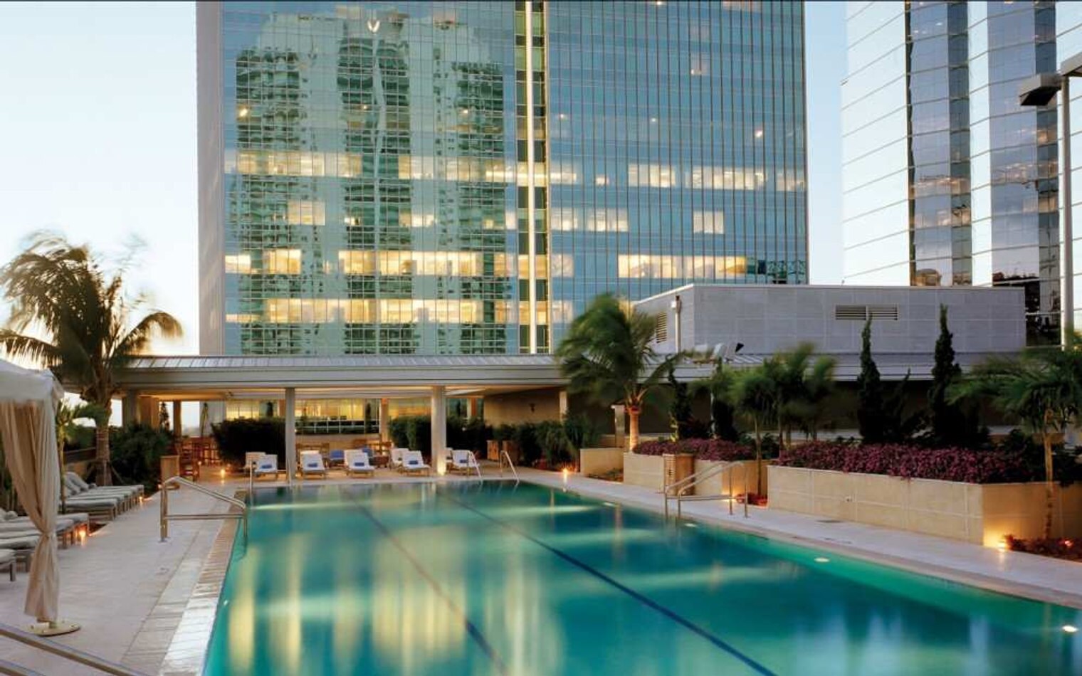 Building Photo - 1395 Brickell Ave
