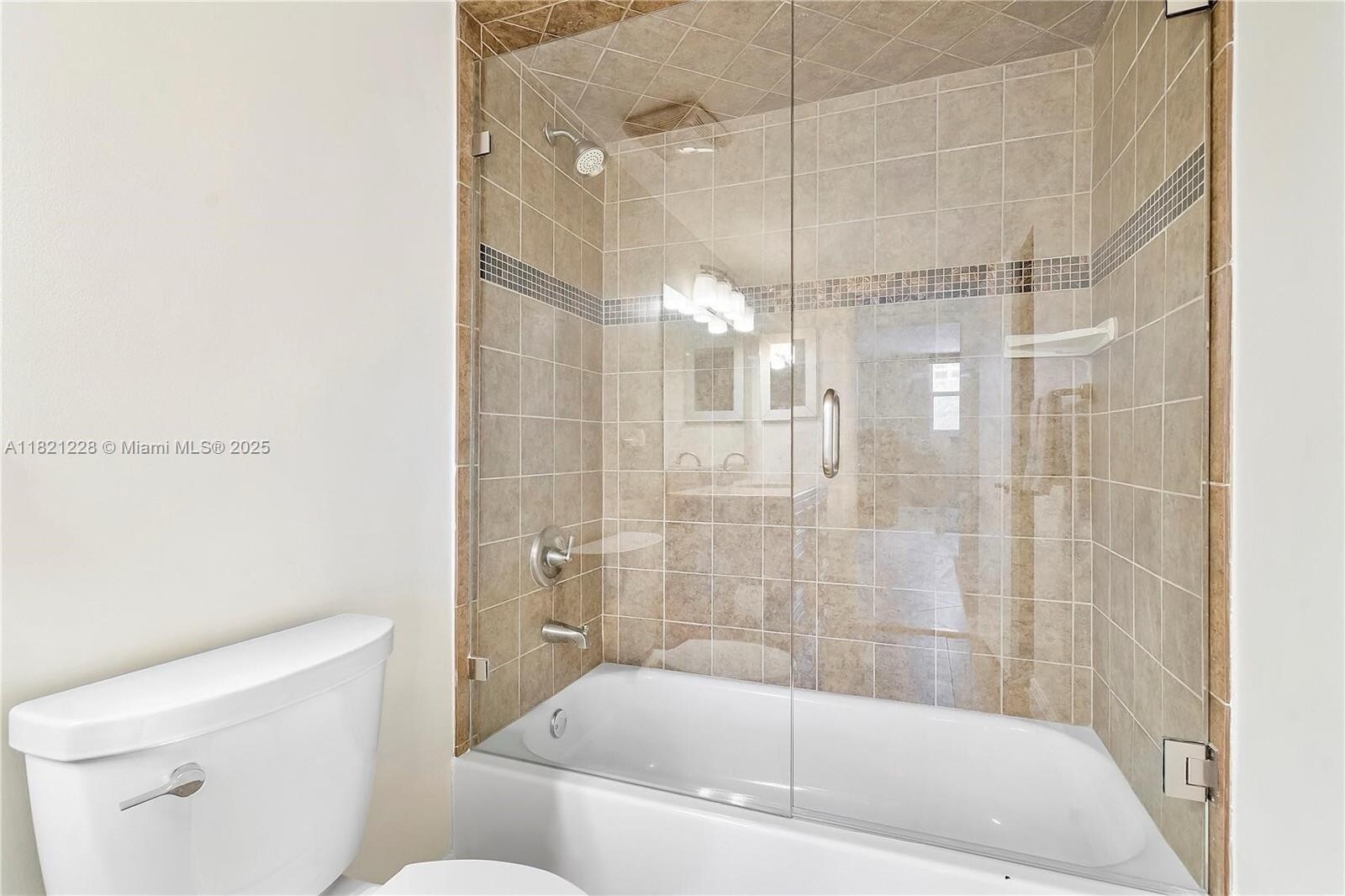 Building Photo - 1401 S Ocean Dr