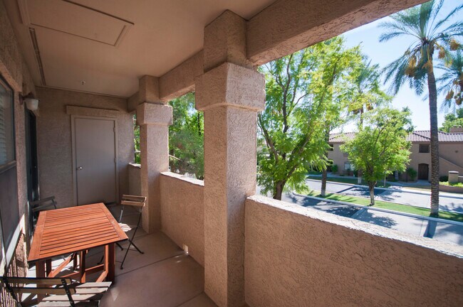 Building Photo - 15095 N Thompson Peak Pkwy