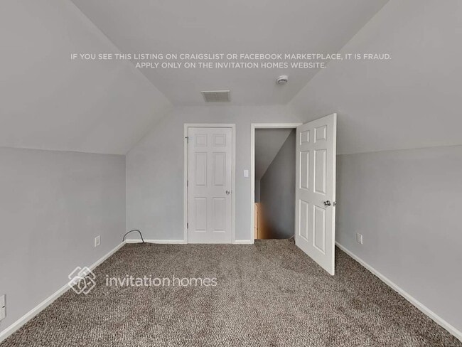 Building Photo - 2373 Walnut Tree Ln