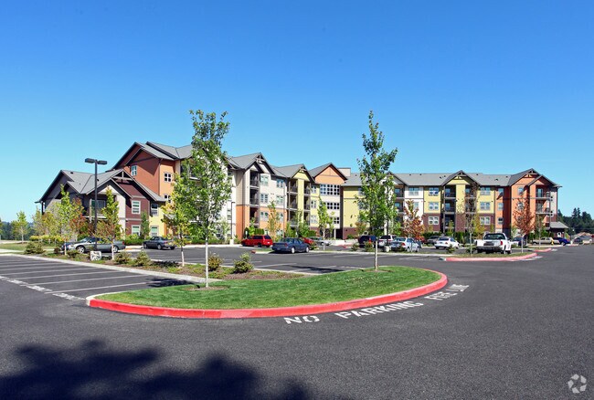 Primary Photo - The Summit at Bay Vista