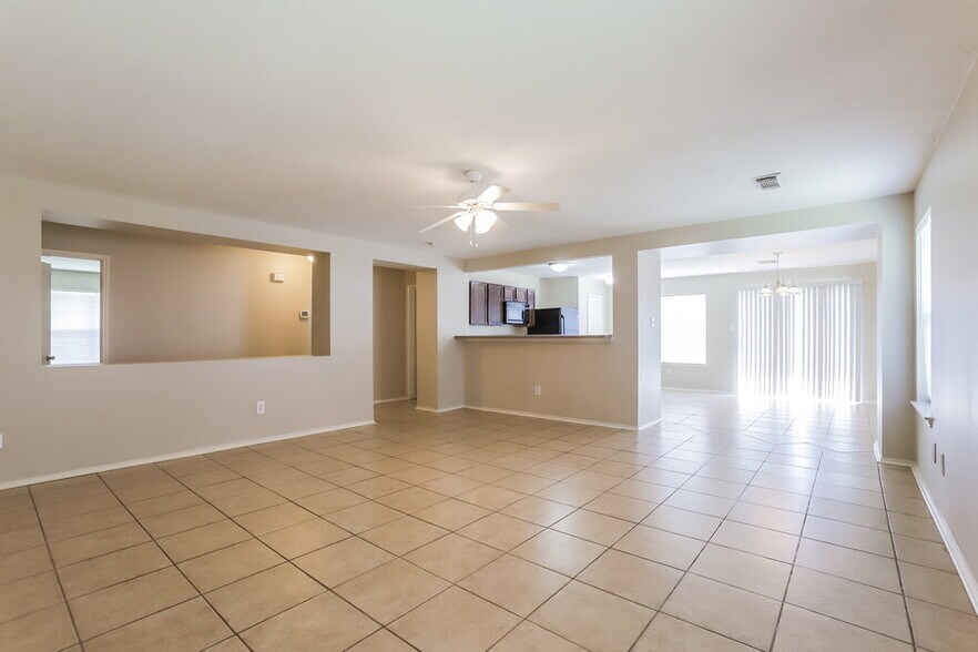 Building Photo - 3306 Coldwater Canyon Ln