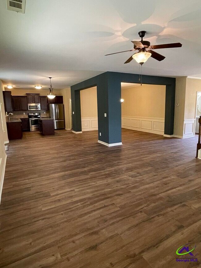 Building Photo - 108 Dog Fennel Ln