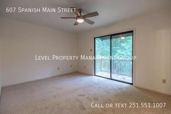 Building Photo - 607 Spanish Main