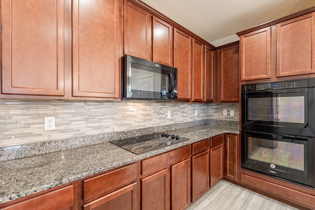 Building Photo - Gladden Farms Home
