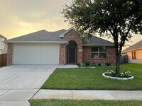 Building Photo - 1712 Lake Wood Trl