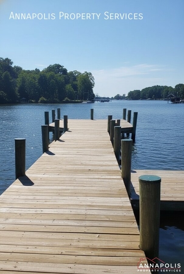 Building Photo - 418 Crane's Roost Ct