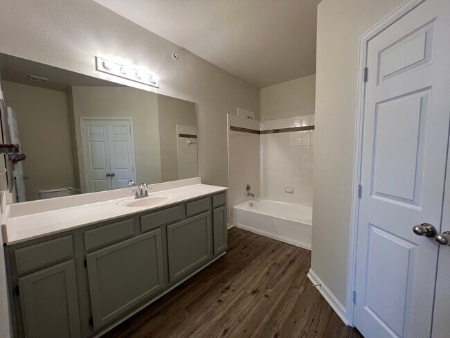 Building Photo - 5620 Fossil Creek Pky