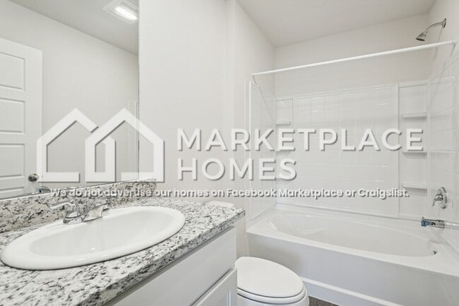 Building Photo - 25022 Ridge Ln