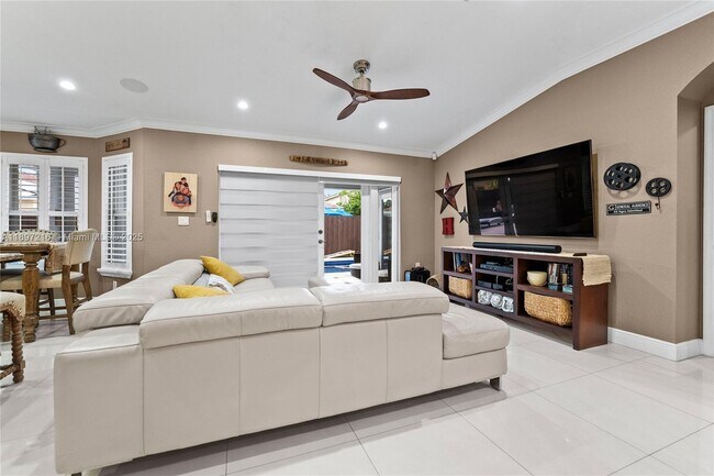 Building Photo - 13925 SW 155th Ct