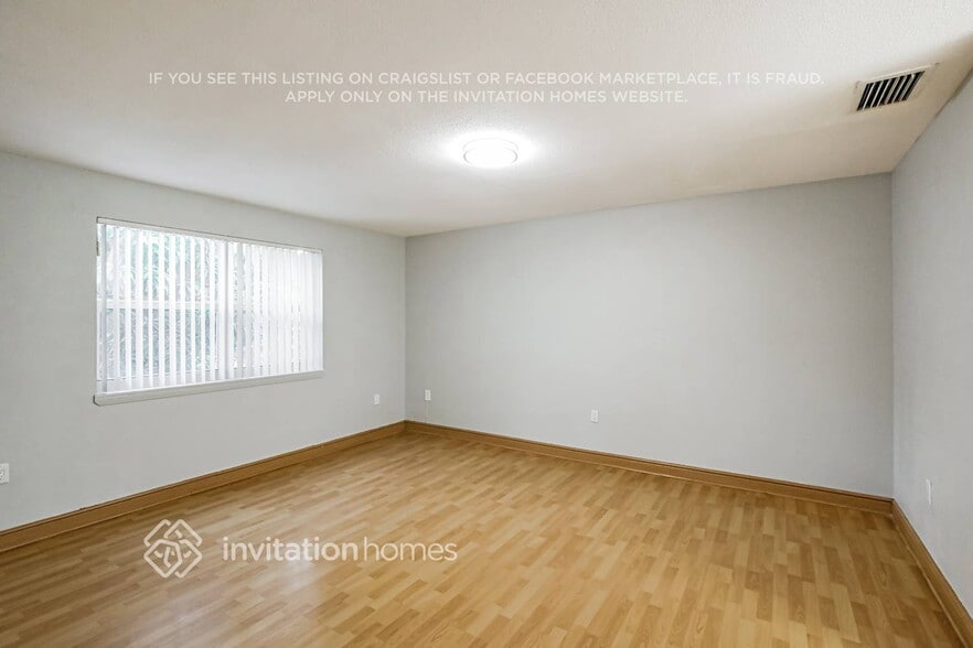 Building Photo - 14736 SW 92nd St