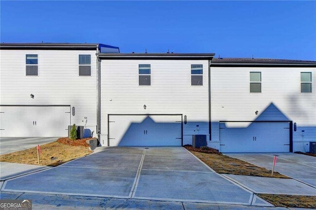 Building Photo - 155 Star Ct