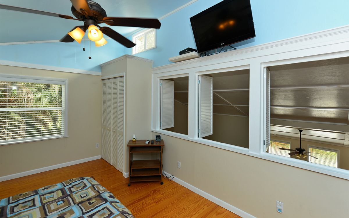 Building Photo - 8260 Ibis St