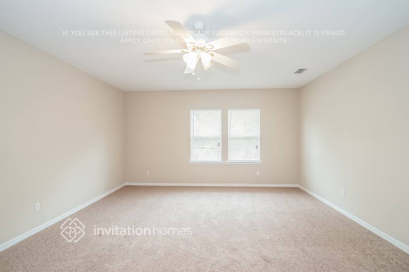 Building Photo - 1031 Garrison Dr