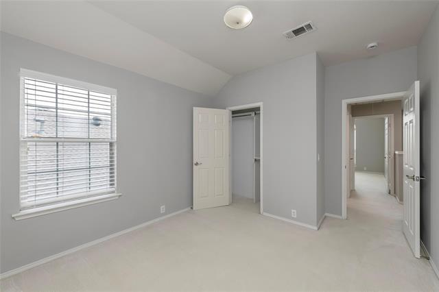 Building Photo - 2313 Hunters Run Dr