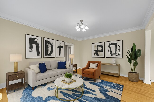 Building Photo - $3,250.00, 4 bed, 3 bed, located in Denver...
