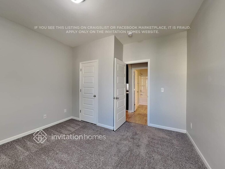 Building Photo - 2629 Cornwall Dr