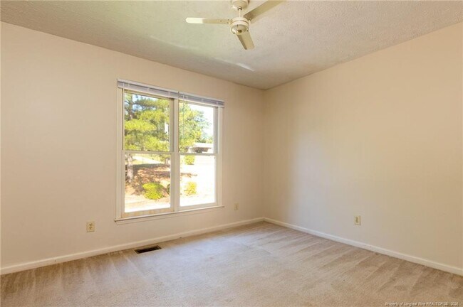 Building Photo - 981 Odom Dr