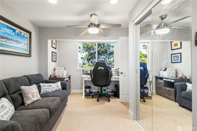 Building Photo - Gorgeous 5 Bedroom Home with Bayview - Bir...