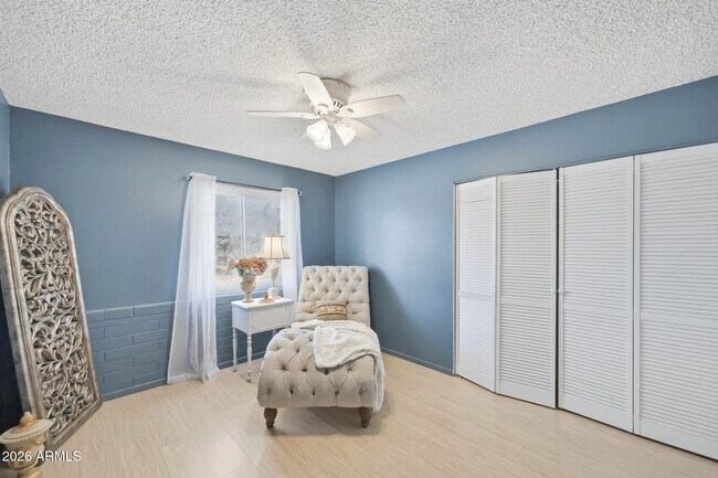 Building Photo - 2302 W Berridge Ln