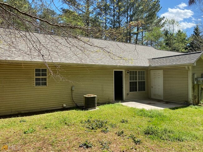 Building Photo - 63 W Mandeville Rd