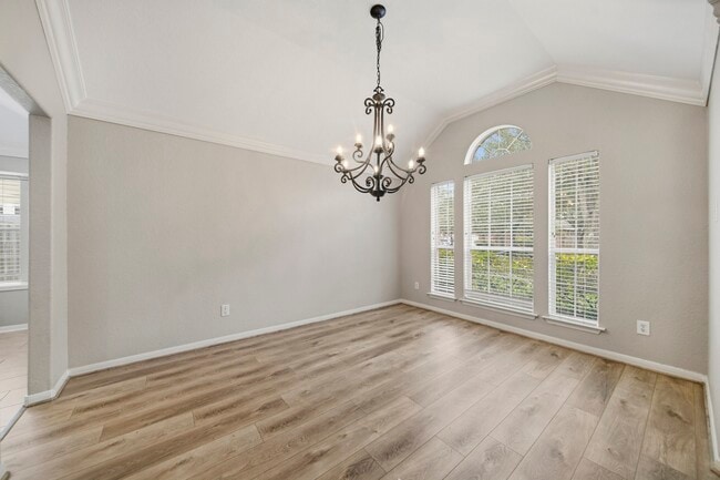 Building Photo - 3907 Plum Hill Ln