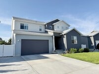 Building Photo - 841 Wynwood Park Dr