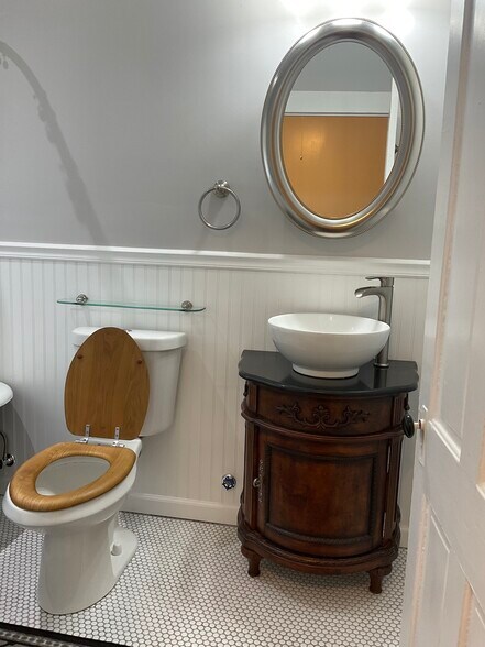 Bathroom - 514 Tombstone Cyn