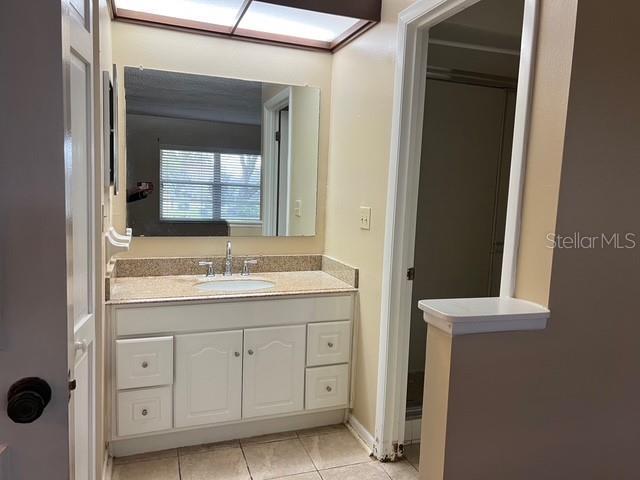 Building Photo - 2833 Orange Tree Cir N