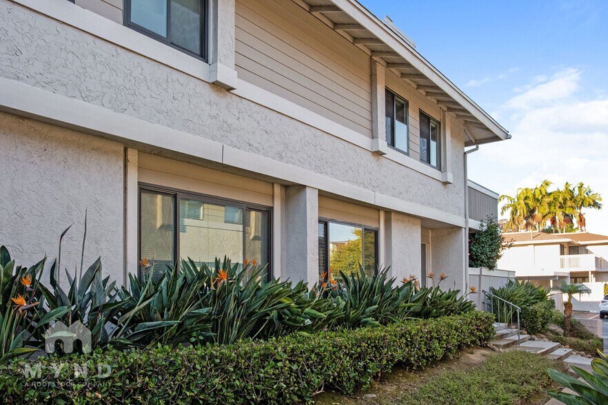 Building Photo - 7732 Camino Noguera